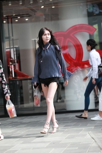 【精选街拍】Vol.2543 热裤美腿凉高 [18P-194MB]